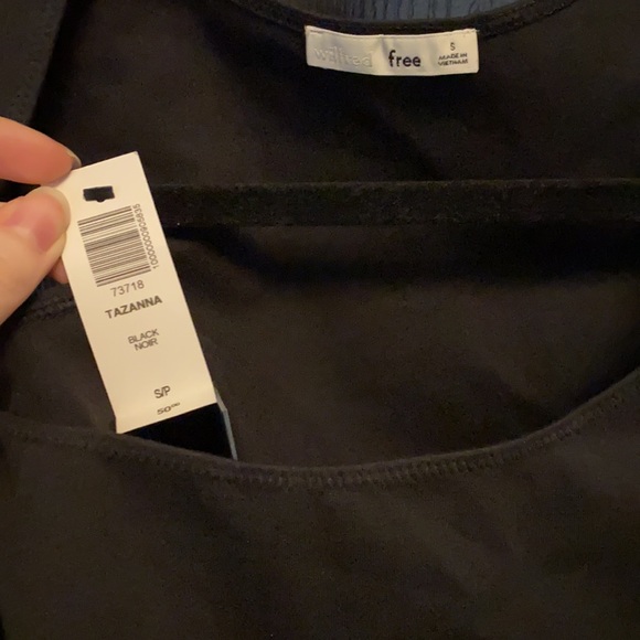 Black aritzia body suit - Picture 3 of 3